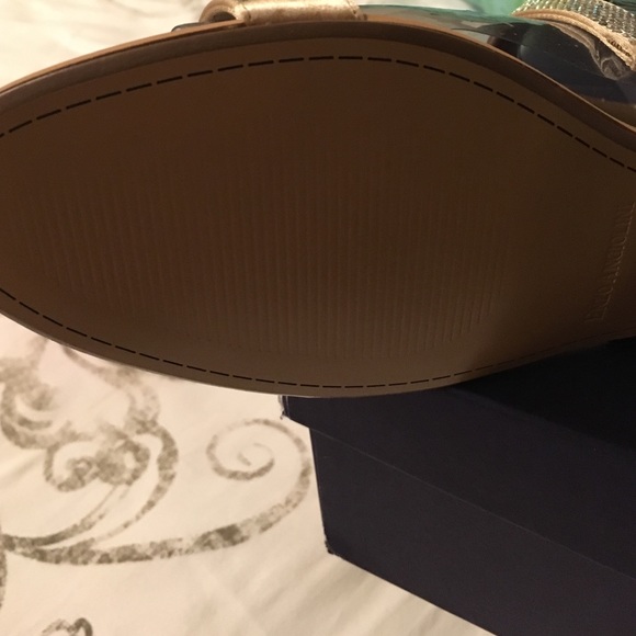 Sandals - Picture 4 of 4