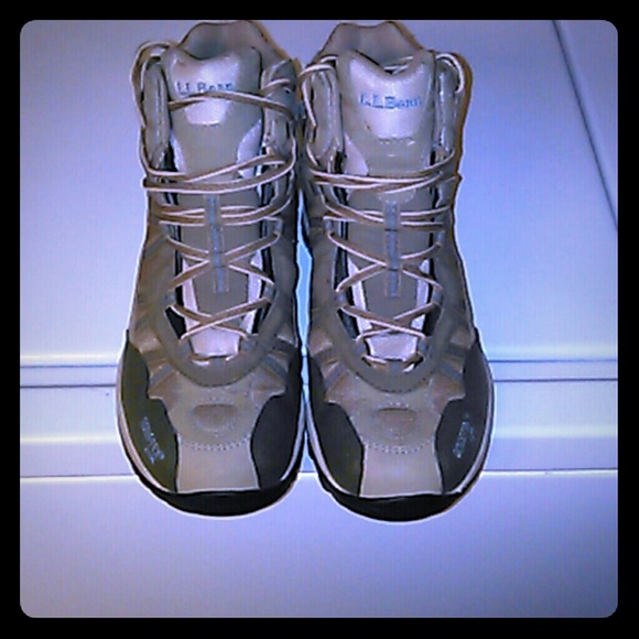 Boot - Picture 1 of 4