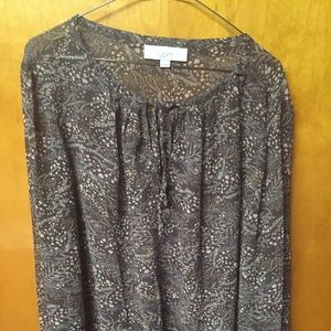 Loft blouse gently used condition size xl.