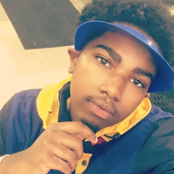 Meet your Posher, Trill - Picture 1 of 1