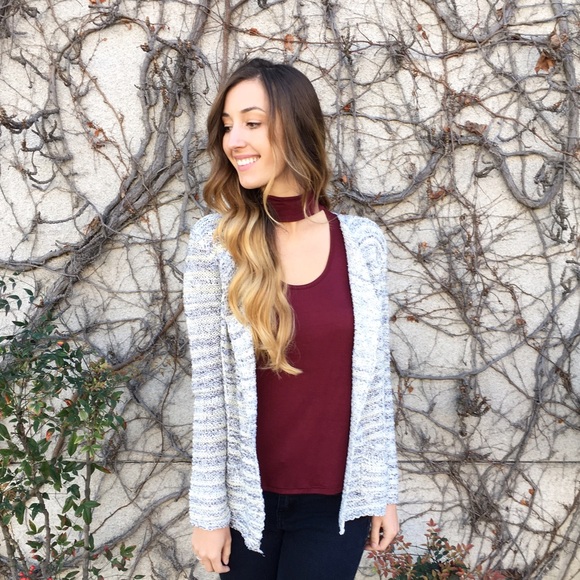 burgundy choker top - Picture 4 of 4