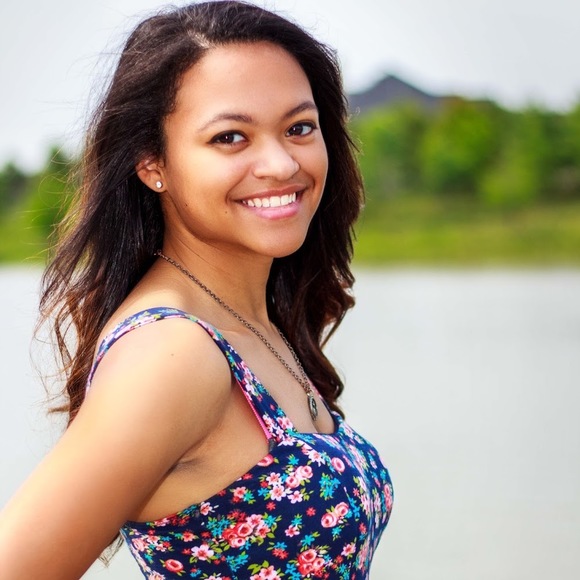 Meet your Posher, Brianna - Picture 1 of 1