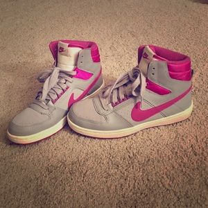 Women's high top grey nike's