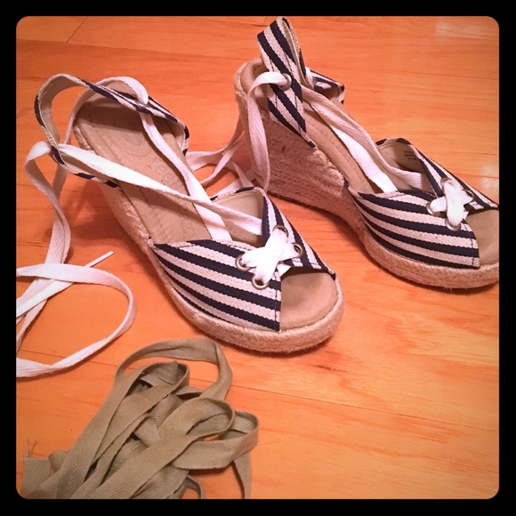 Dr.Scholls SUPER comfy striped wedges