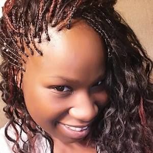 Meet your Posher, Christine