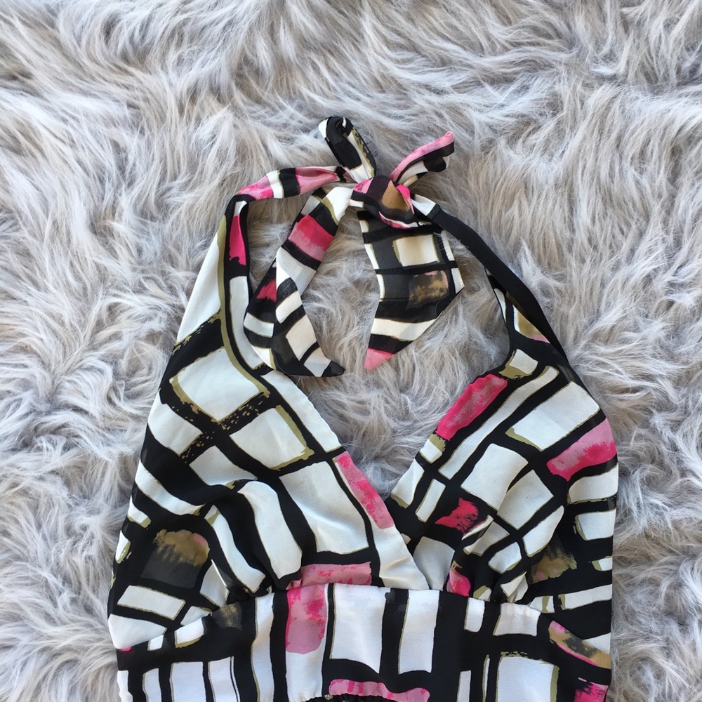 Patterned Dress - Picture 2 of 7
