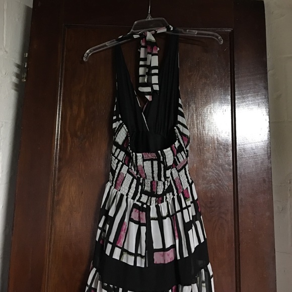 Patterned Dress - Picture 5 of 7