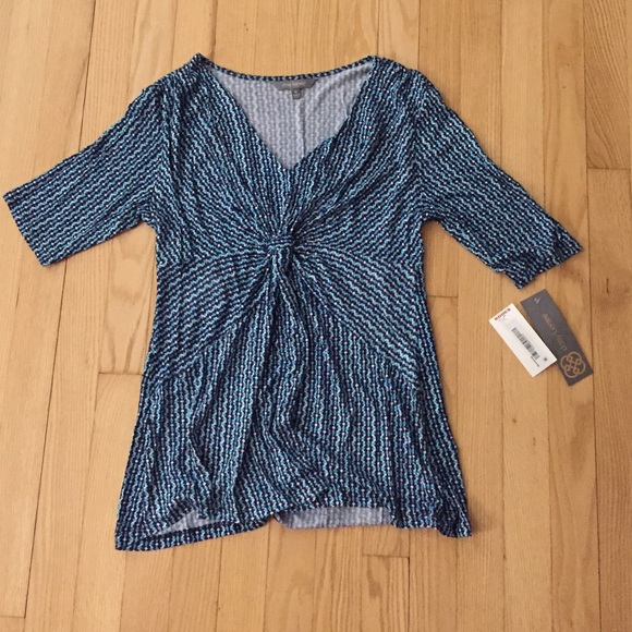 NWT 3/4 Sleeve Blouse