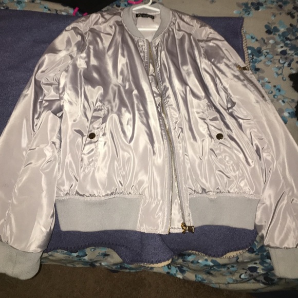 bomber jacket - Picture 2 of 4