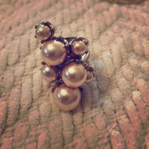 Pearl ring
