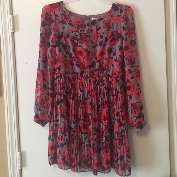 Lydia Martin Long Sleeve Rose Dress