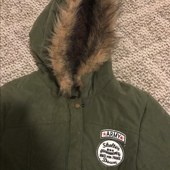 Green Coat - Picture 2 of 3