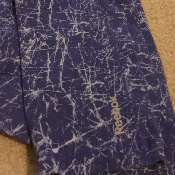 Reebook Tight Fit Capri - Picture 3 of 3