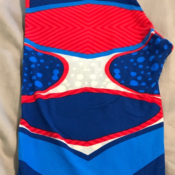 LulaRoe Tall and Curvy