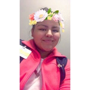 Meet your Posher, Celina