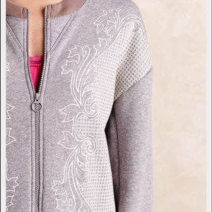 Stella McCartney by Adidas yoga sweater