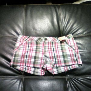 Juniors plaid shorts