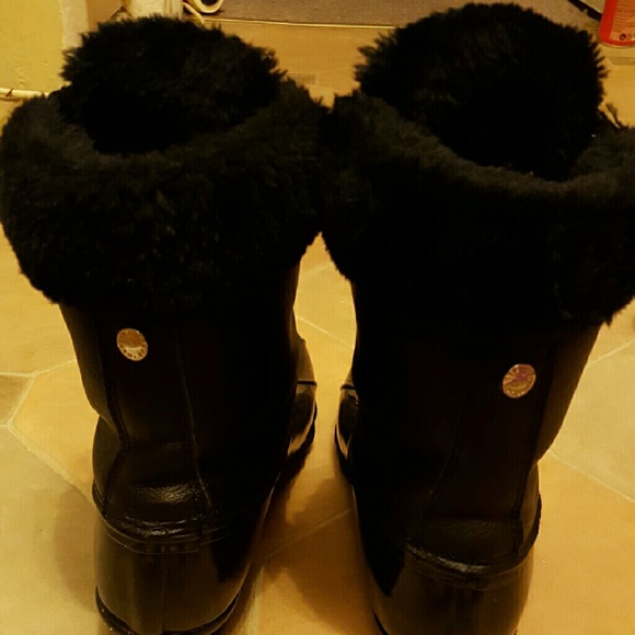 Steve Madden rain boots - Picture 2 of 2