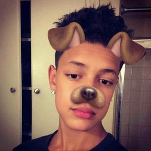 Meet your Posher, Colin