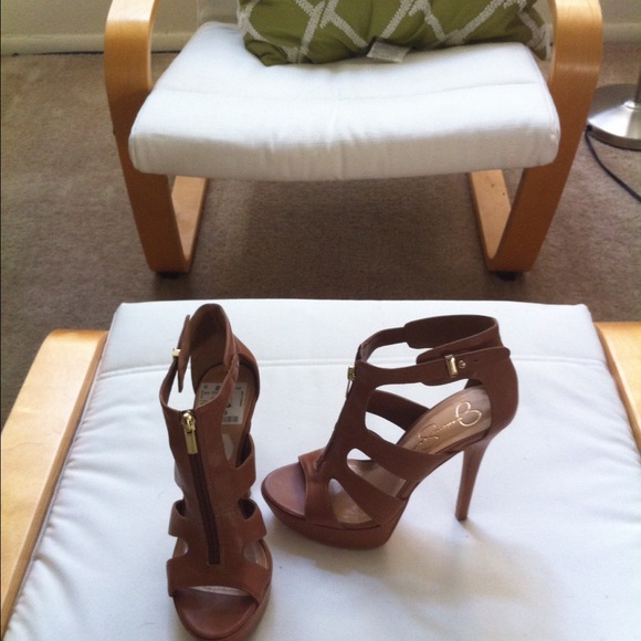Jessica Simpson cognac heels