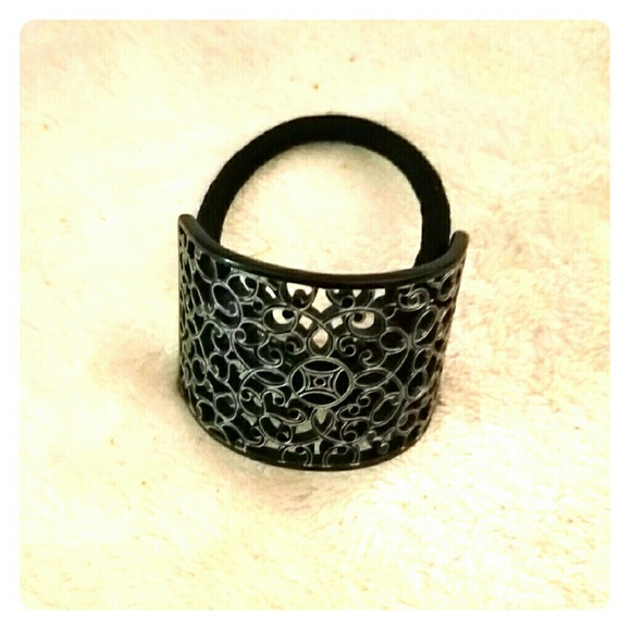Brighton ponytail hair tie.