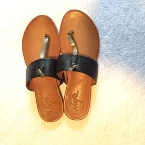 Naya Crescent sandals. Size 9