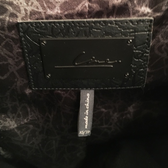 Line leather jacket - Picture 4 of 4