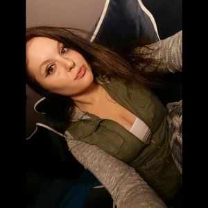 Meet your Posher, Dixie