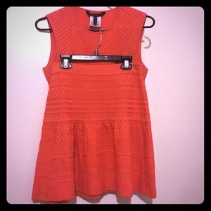 Cute BCBGMAXAZRIA skirt and top. XS size.