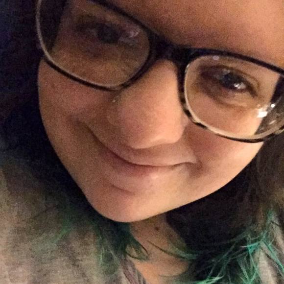 Meet your Posher, Trina