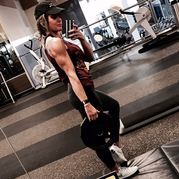 Meet your Posher, Elizabeth - Picture 6 of 8