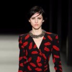 Meet your Posher, Elizbeth