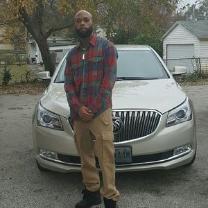 Meet your Posher, Donta