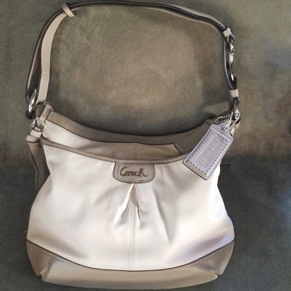 Coach Park Leather Duffle F19726