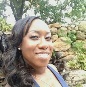 Meet your Posher, Carla