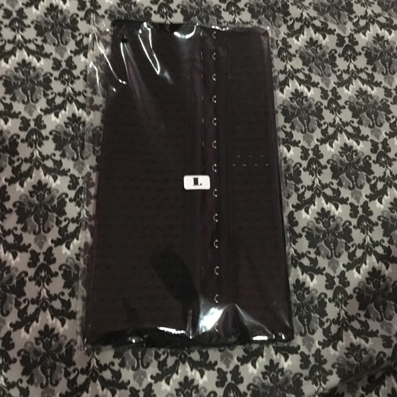 Brand new waist trainer