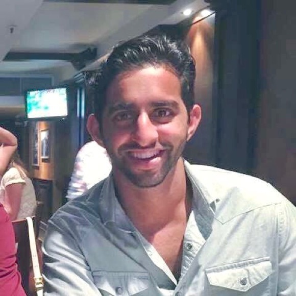 Meet your Posher, Arif