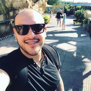 Meet your Posher, Daniel