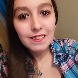 Meet your Posher, Brittney