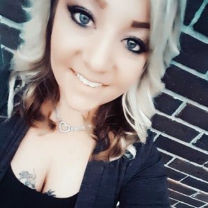 Meet your Posher, Mandy