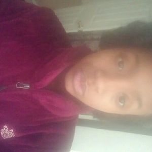 Meet your Posher, Fatima