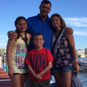 Meet your Posher, Lee