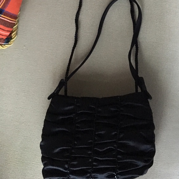 ADORABLE Le Sera by Franchi Evening Bag. ⭐️⭐️ - Picture 3 of 3