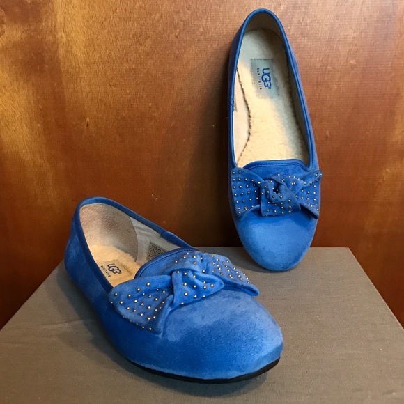 MOVING SALE! NWT!! Beautiful UGG Studded Suede