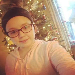 Meet your Posher, Laira