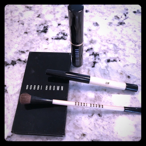 Bobbi Brown eyeshadow