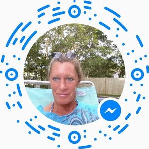 Meet your Posher, Joy