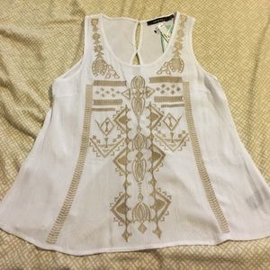 White decorative tank from stitch fix
