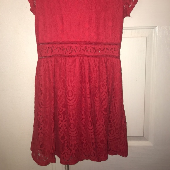 Dress - Picture 2 of 4