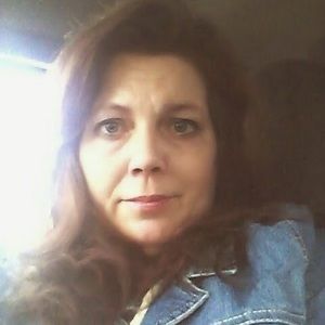 Meet your Posher, Laurie